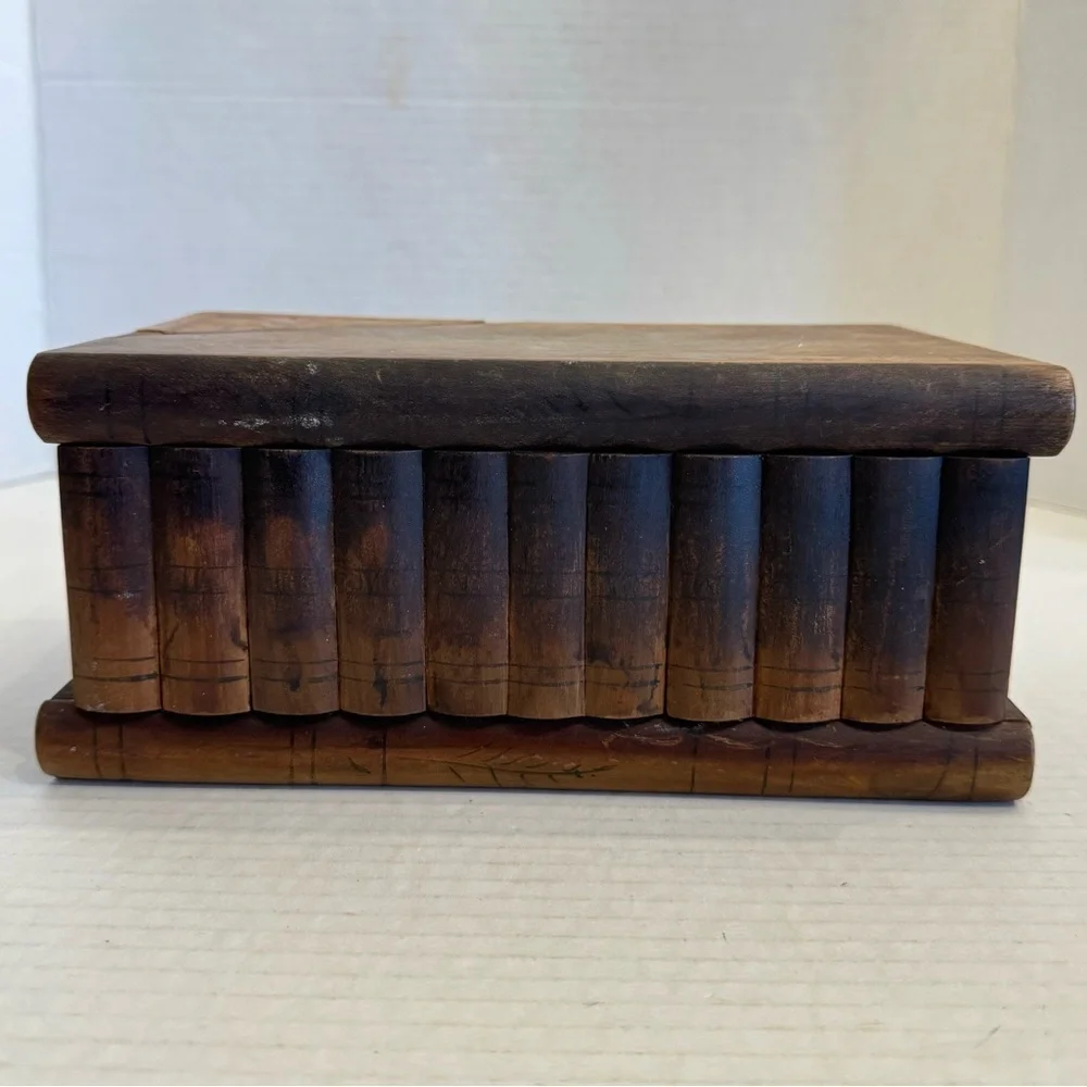 Antique Olive Wood Italian Vanity Box Olive Keepsake Jewelry Holder Decor VTG